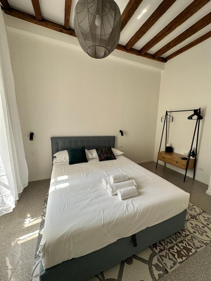 Milano Apartments Navigli Porta Genova Экстерьер фото