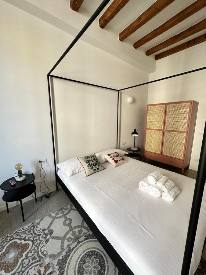 Milano Apartments Navigli Porta Genova Экстерьер фото